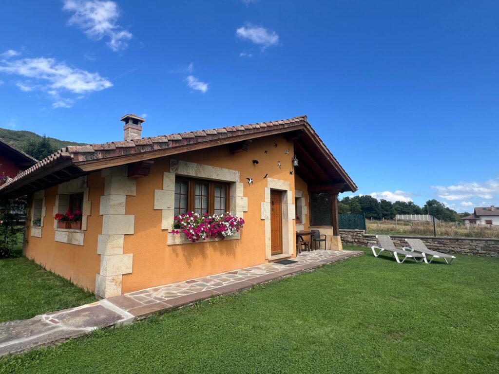 Por qué cada vez más personas cambian los hoteles por las casas rurales 1 casas rurales